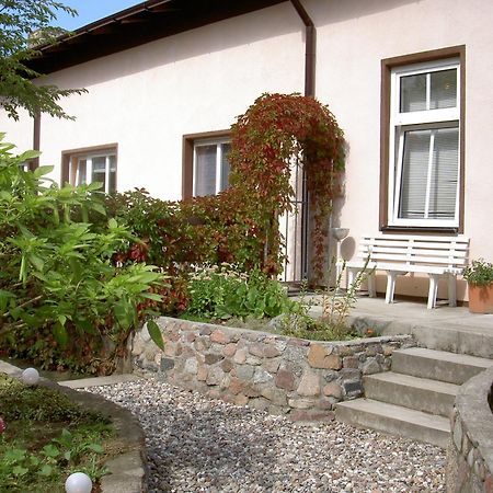 Hotel Gesellschaftshaus Bergen Auf Rugen Exterior photo